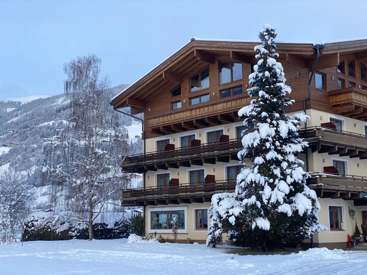 Pension Dorferwirt Bramberg am Wildkogel Ngoại thất bức ảnh