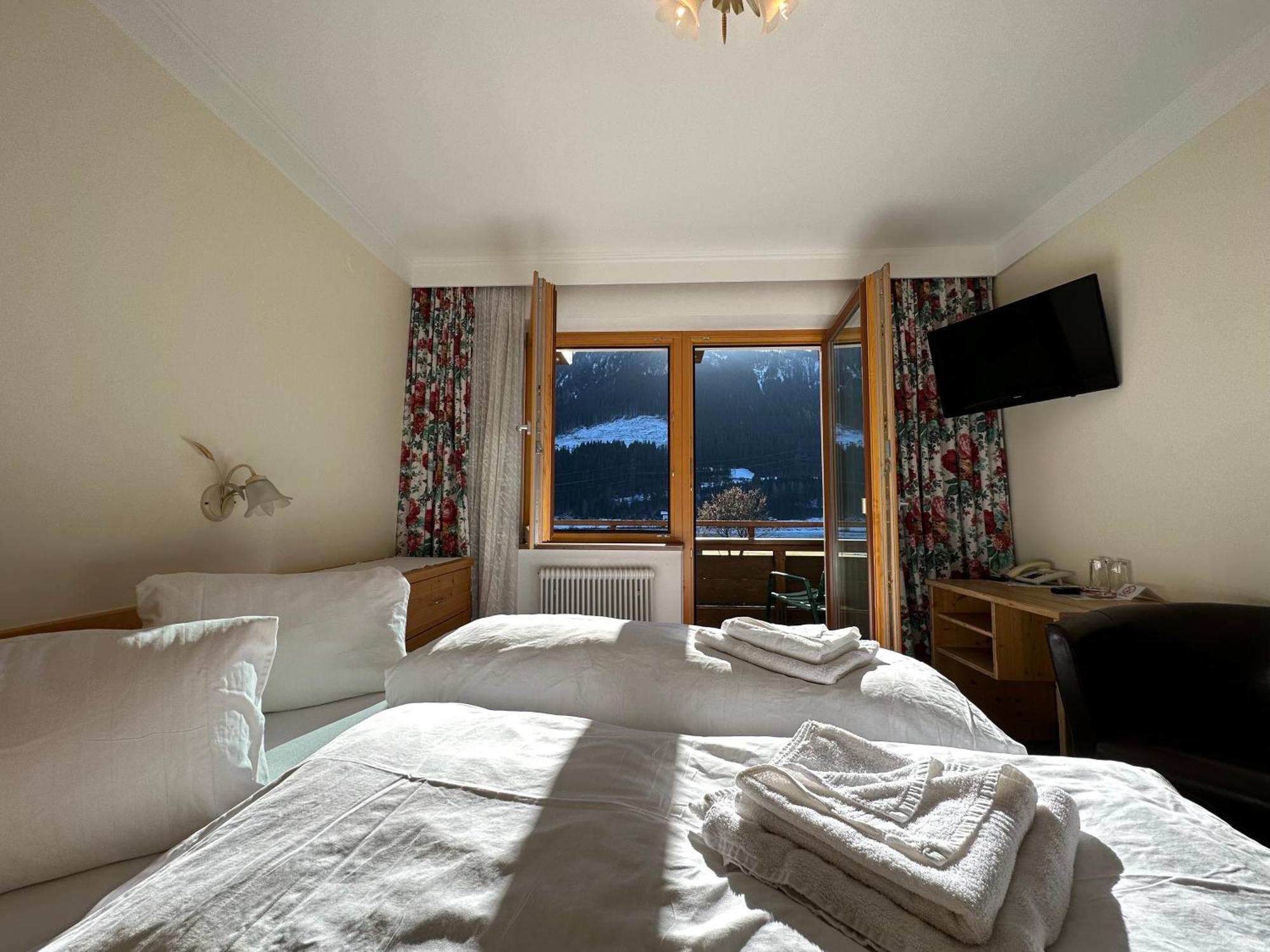 Pension Dorferwirt Bramberg am Wildkogel Phòng bức ảnh