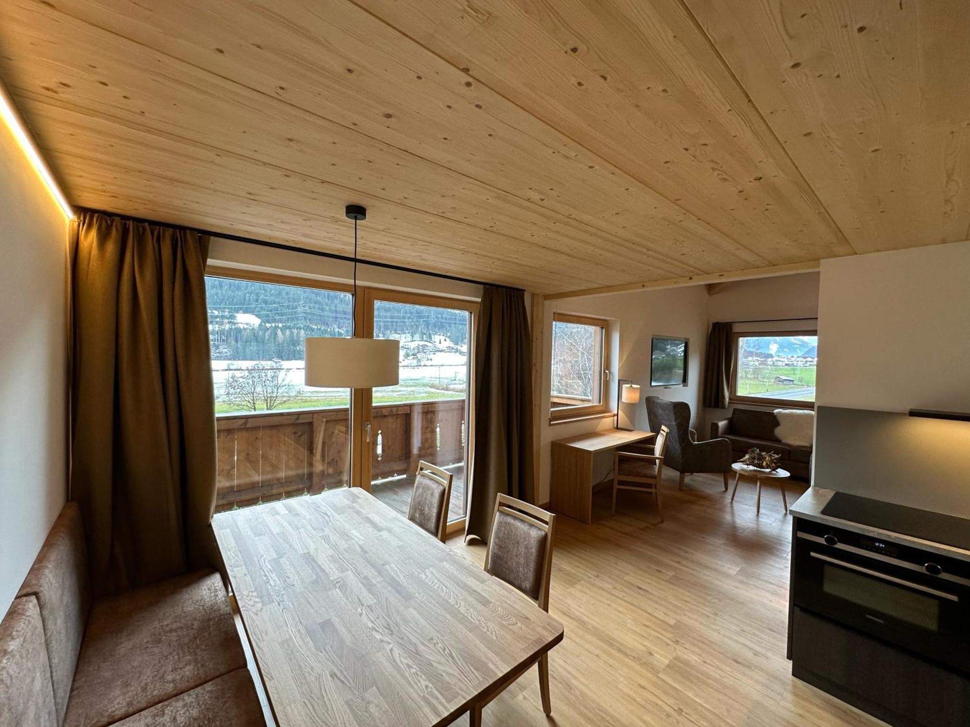 Pension Dorferwirt Bramberg am Wildkogel Phòng bức ảnh